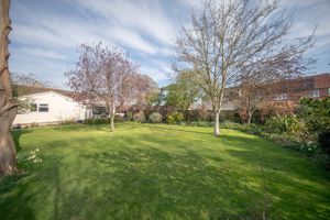 MOORS LANE- click for photo gallery